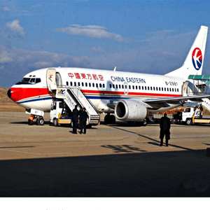 阿拉善右旗巴丹吉林航空托运航空快运业稳步发展的原因是什么？